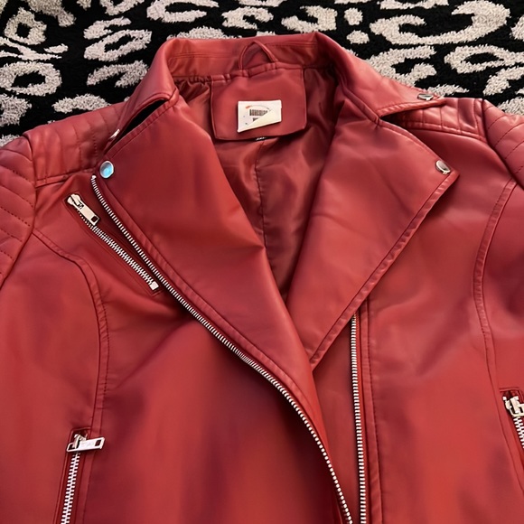 Cute Faux Leather Jacket - Picture 3 of 7